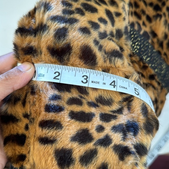 America & Beyond Leopard Print Fur tote - Picture 10 of 10